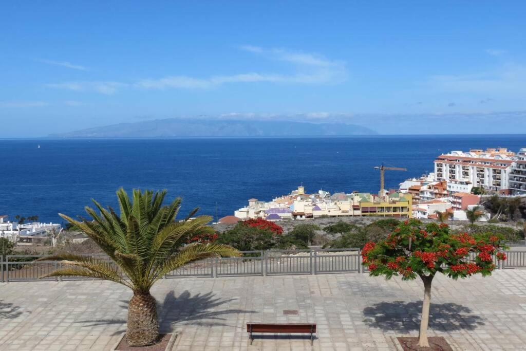 Luxury House With 3 Bedrooms, Sea Wiew And Swimming Pool In A Quiet Residence Puerto de Santiago  Exterior foto